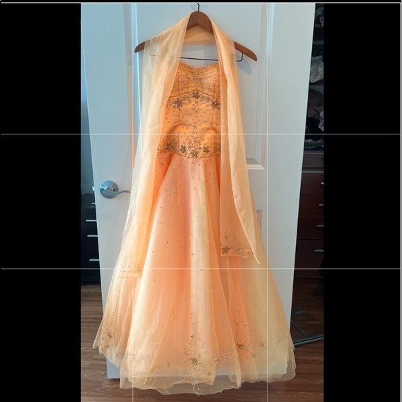 Strapless Tulle Floral Puffy Prom Size 1/2 - Picture 2 of 16